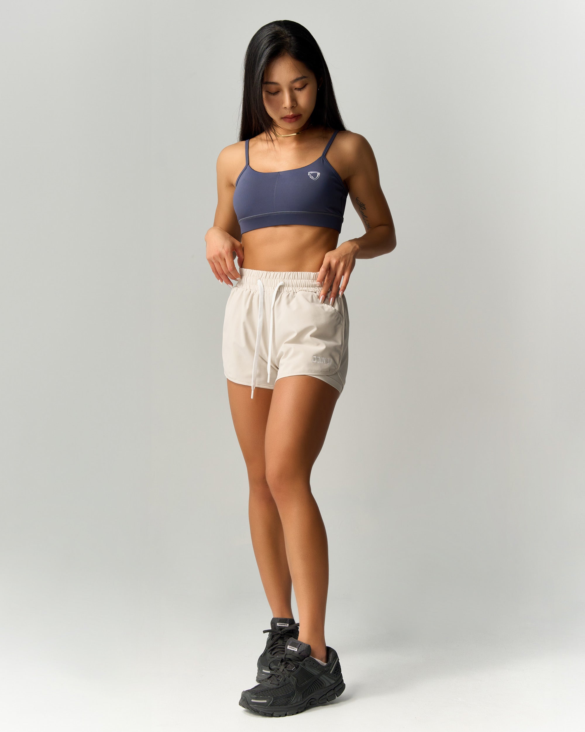 color_ivory