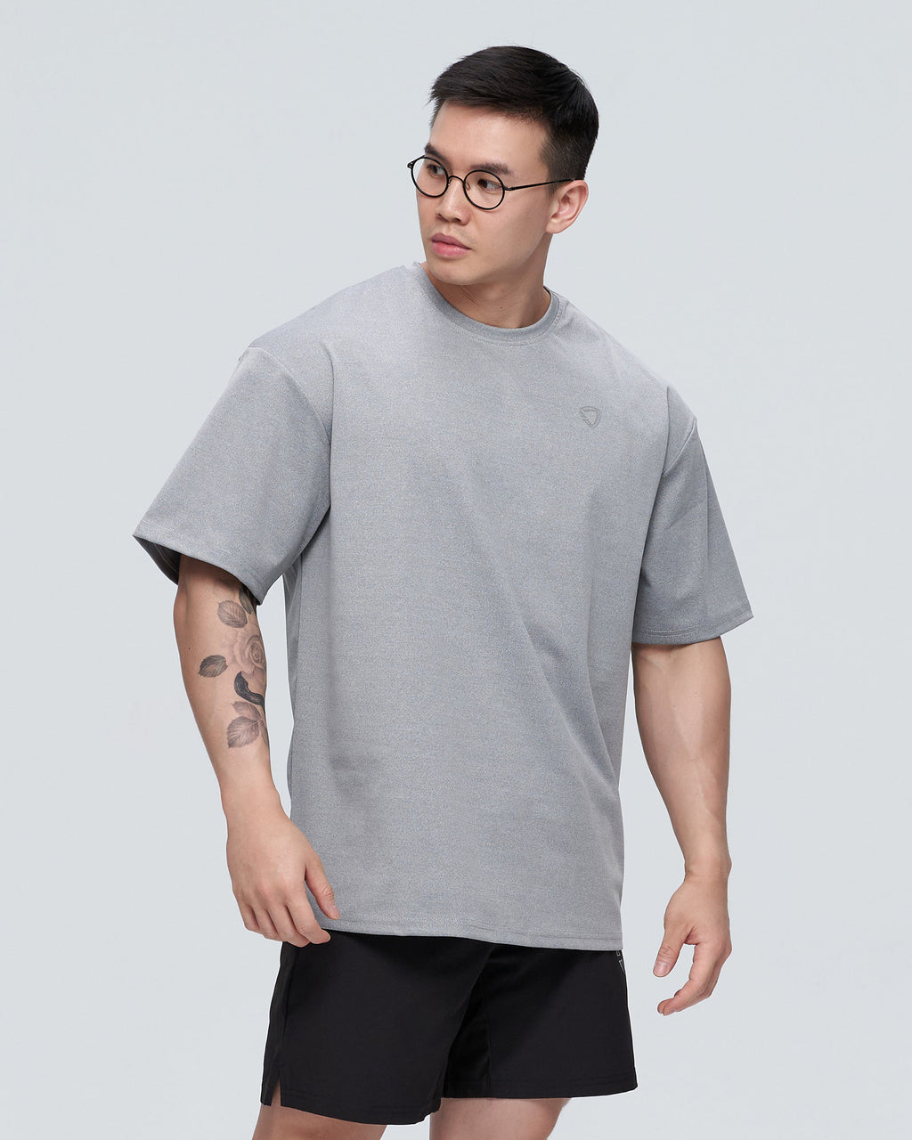 color_light gray