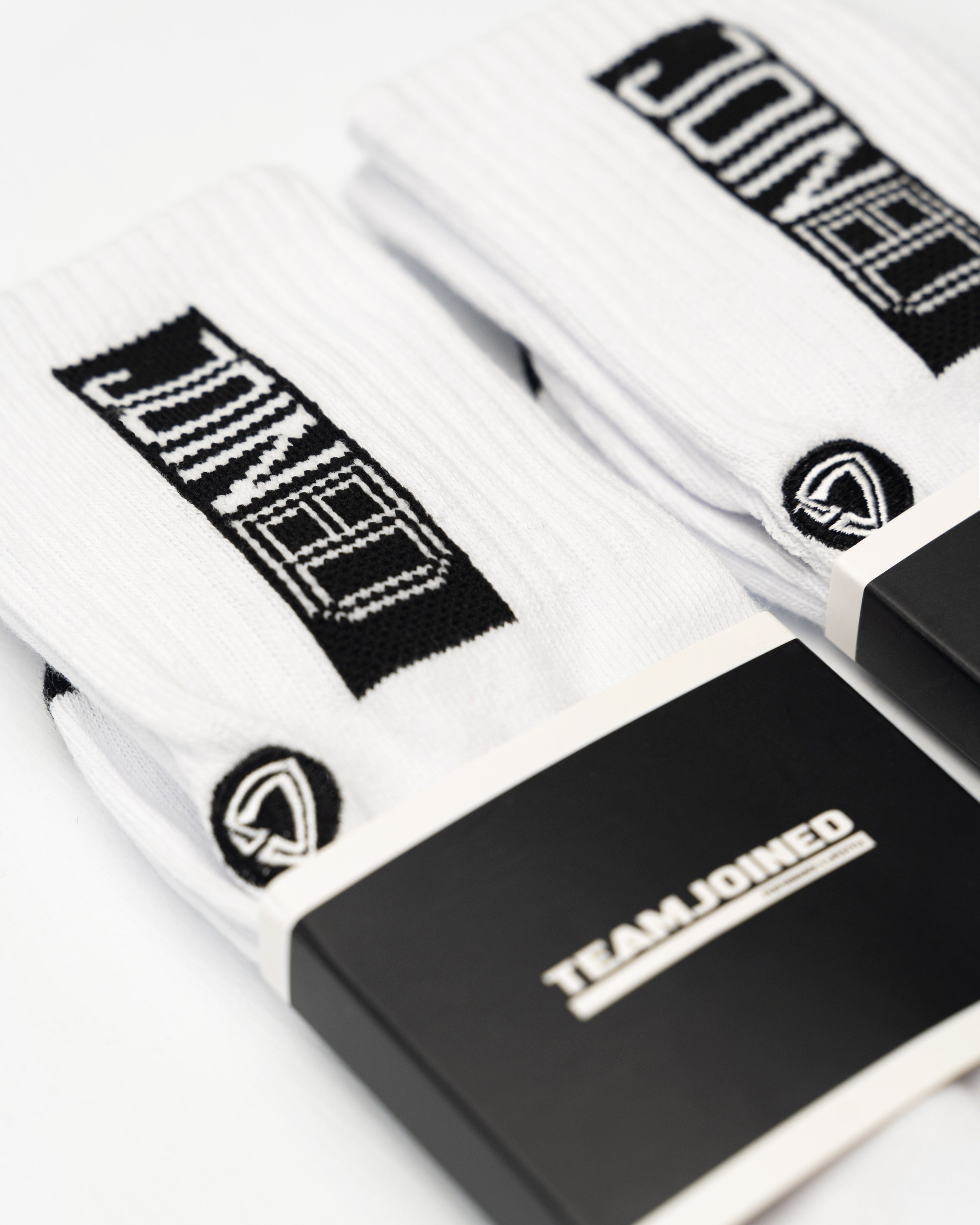 color_white/black