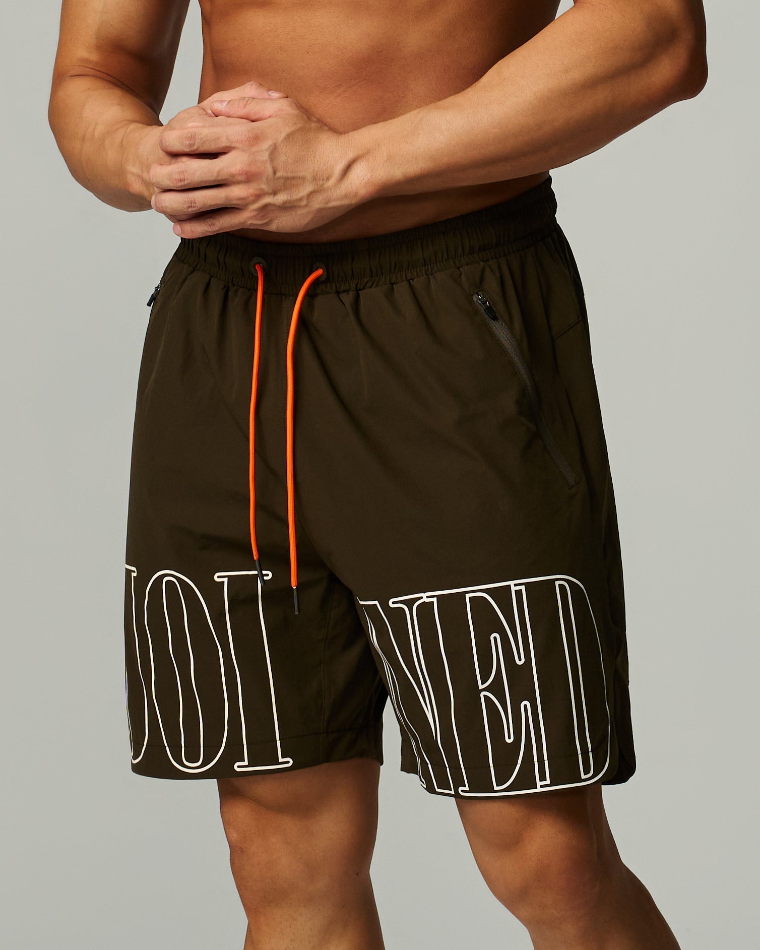 color_Dark Brown