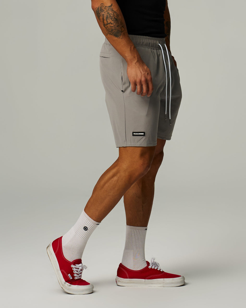 color_Light gray