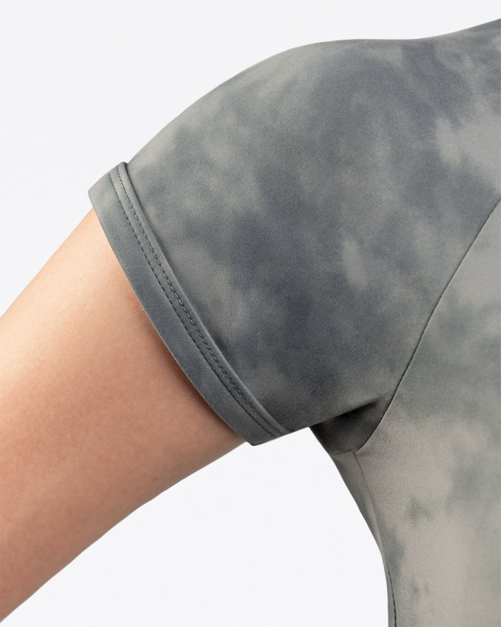 color_misty grey