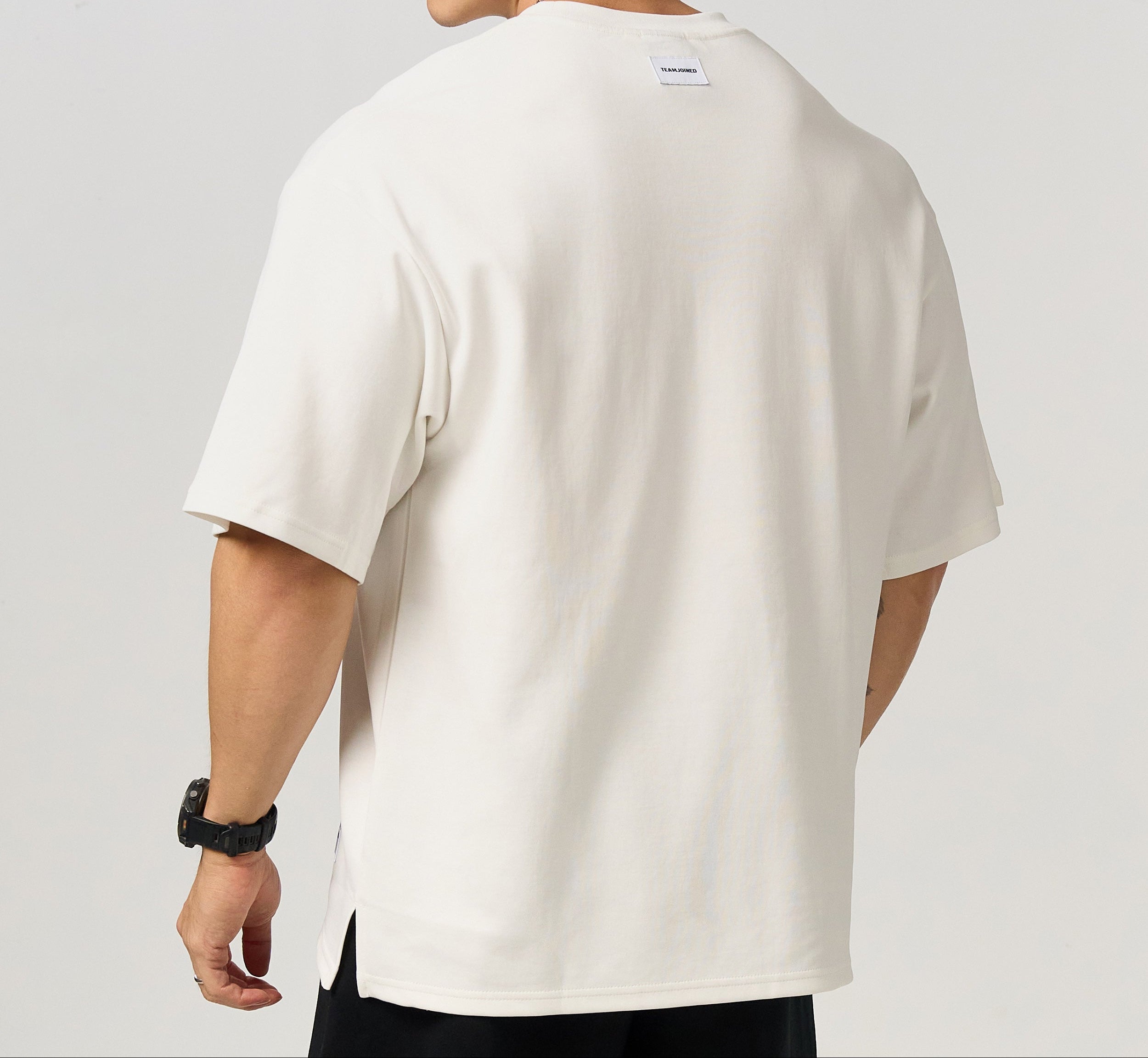 color_White