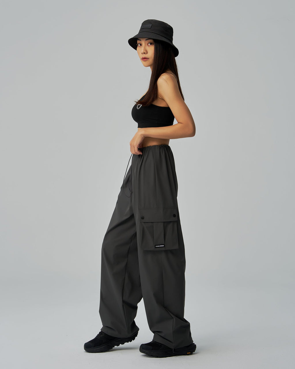 color_Dark Grey