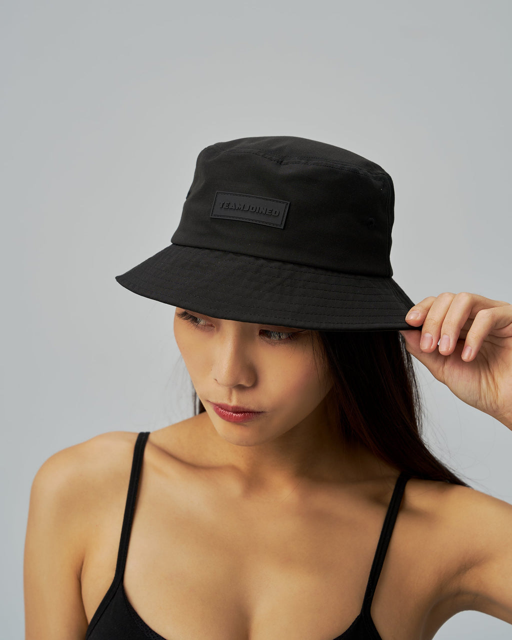color_Black