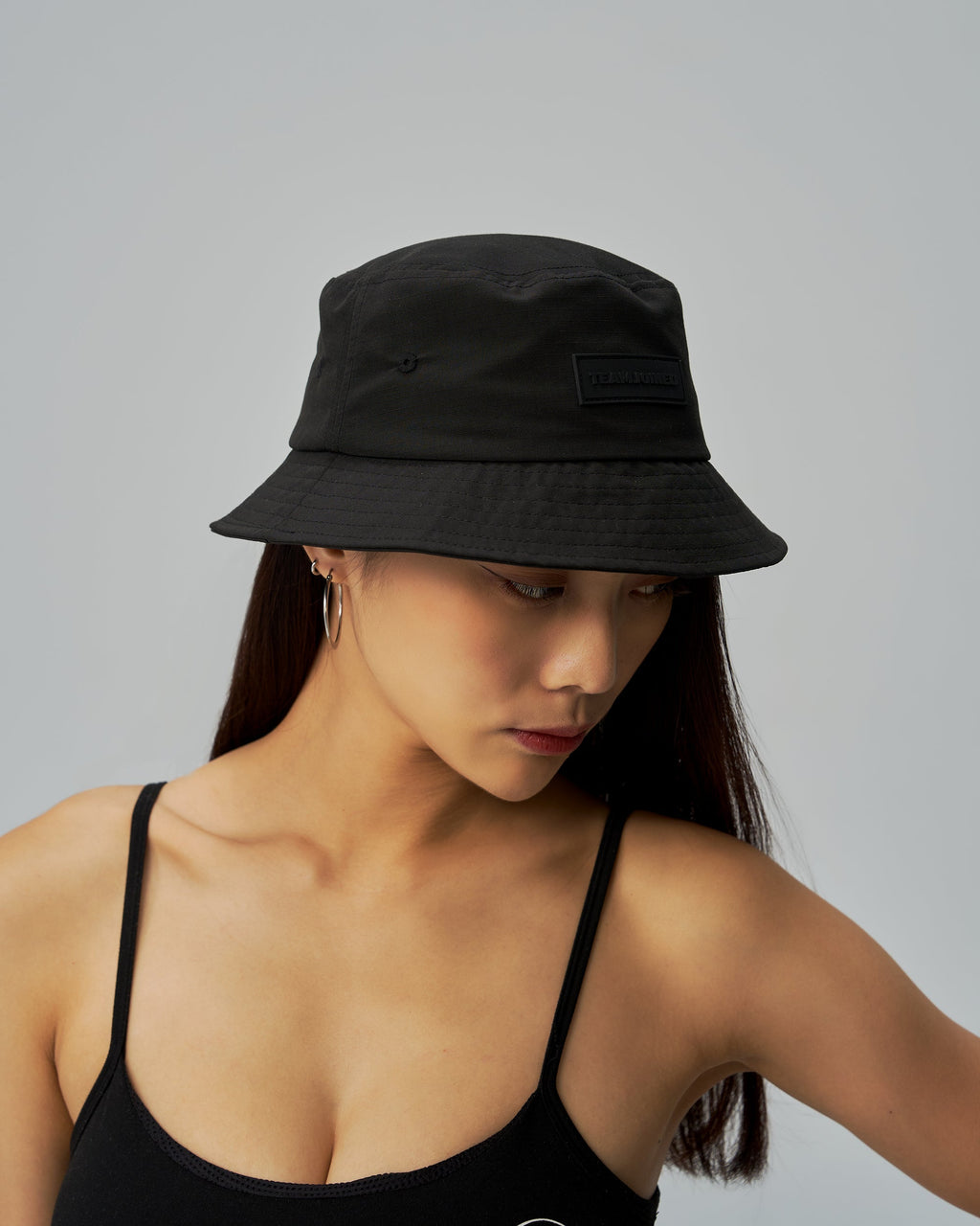 color_Black