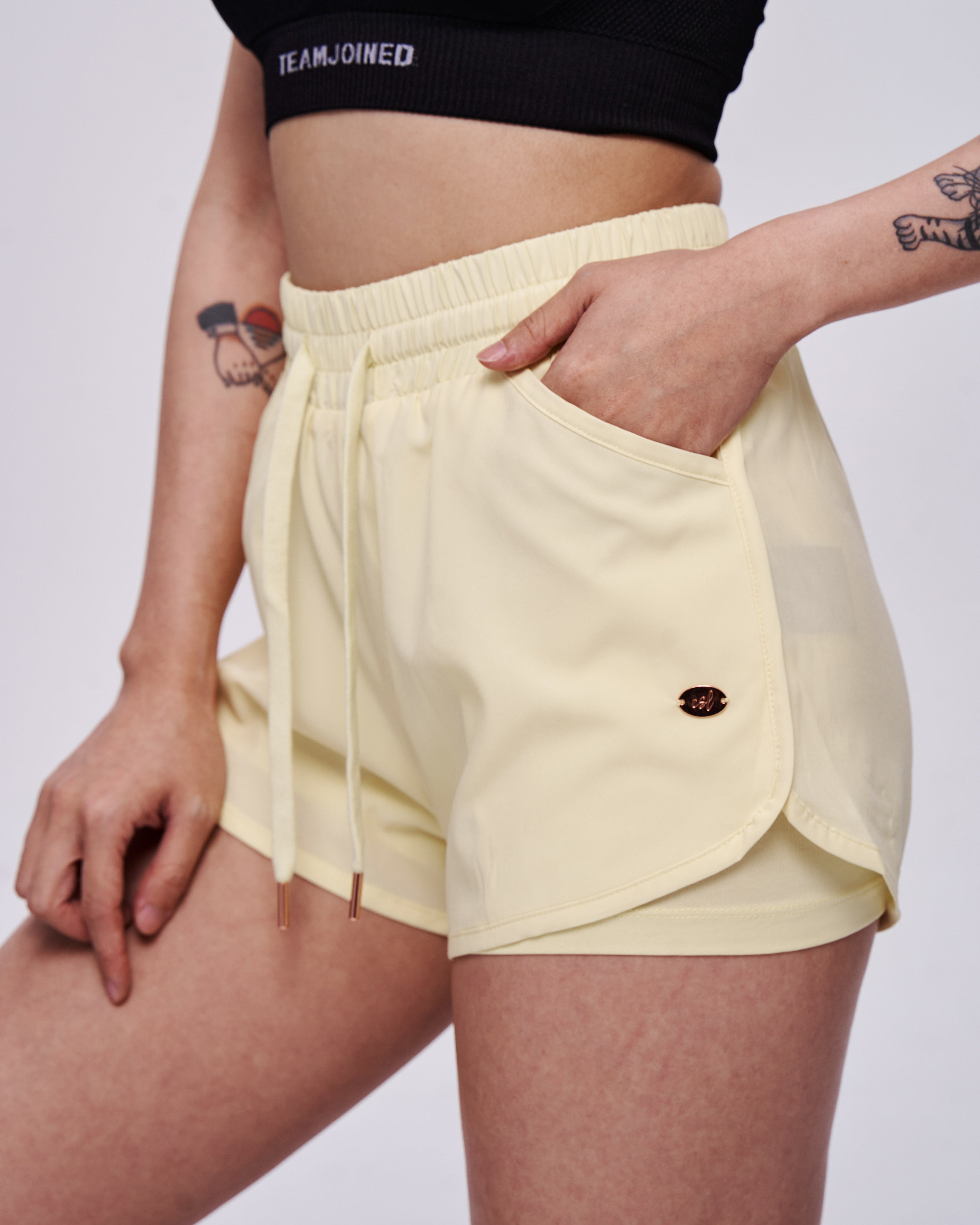 color_Champagne Yellow