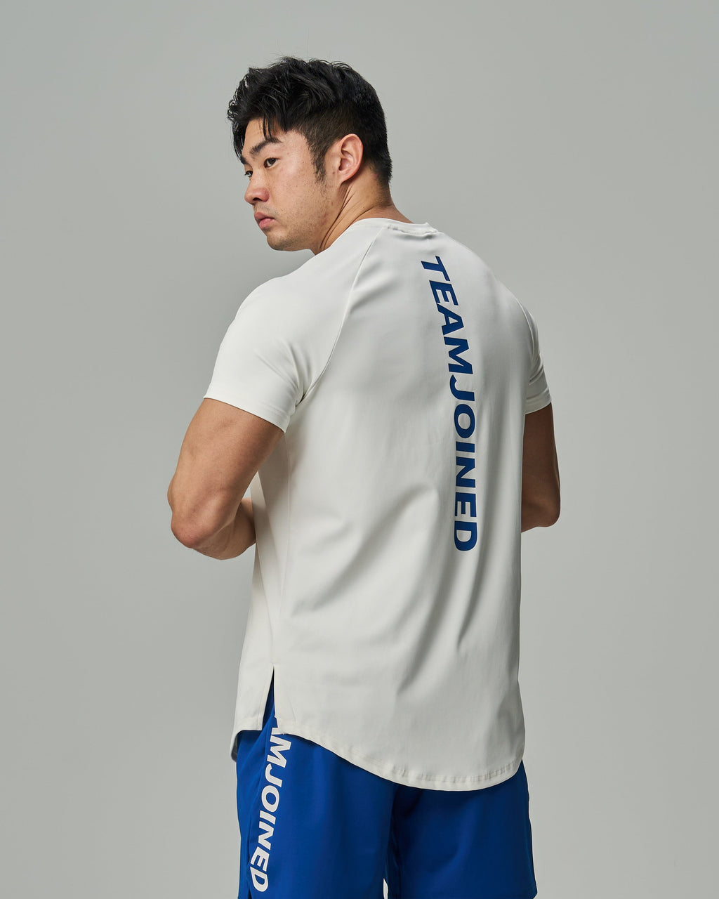 color_Blue / White