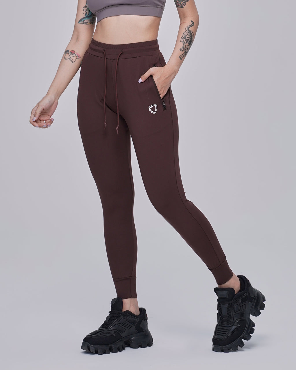 color_brown