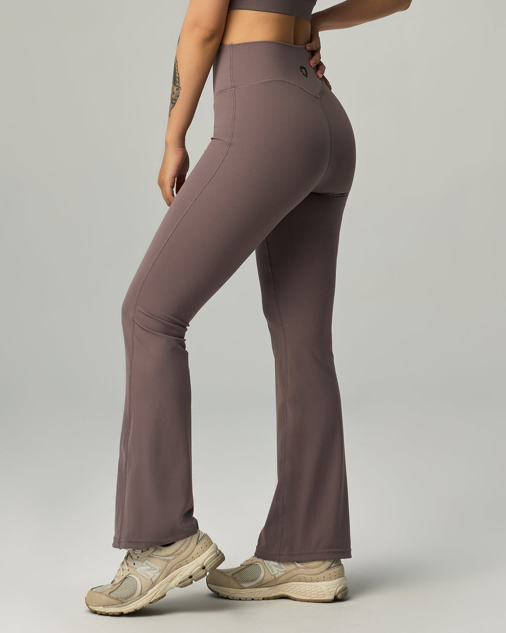 color_Cameo Brown