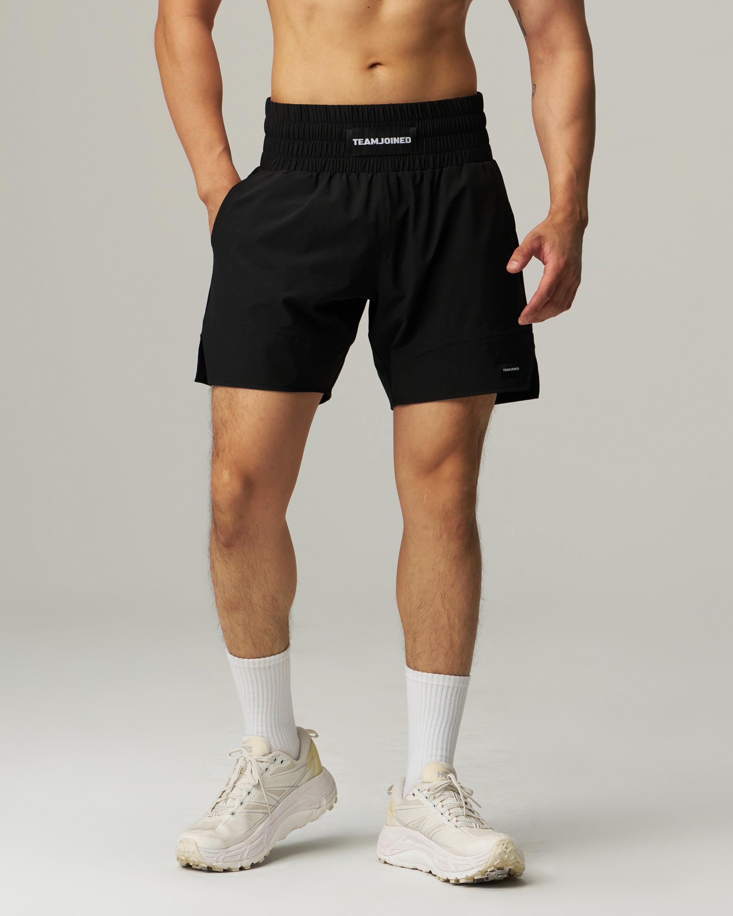 RING Side Slit Stretch Shorts