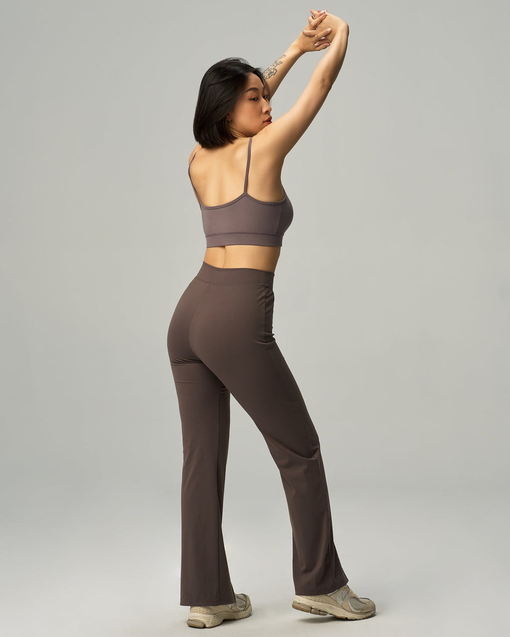 color_Gray Brown