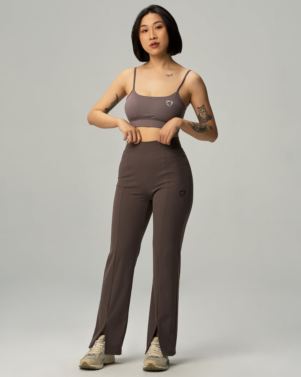 color_Gray Brown