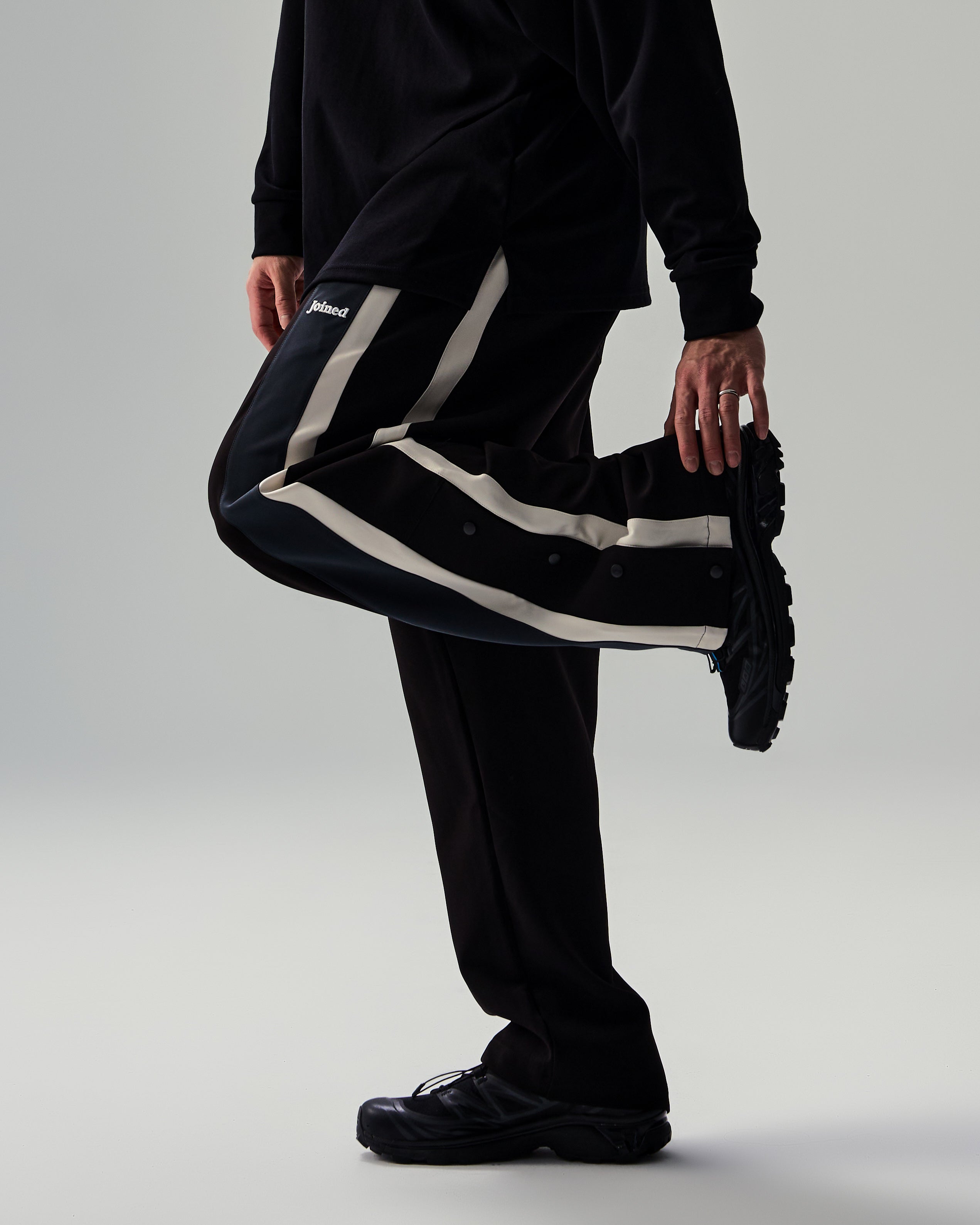color_Black