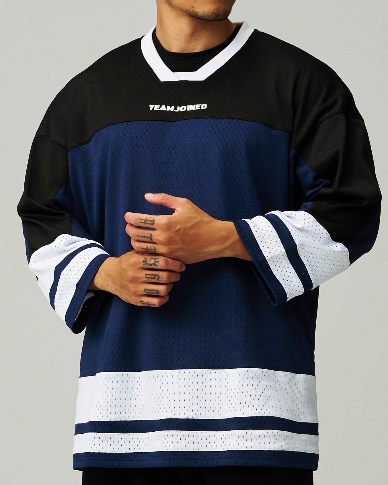 color_Blue / Black / White